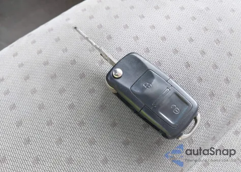 2003 Volkswagen Eurovan Mv from USA, damaged, VIN WV2NB470X3H026853